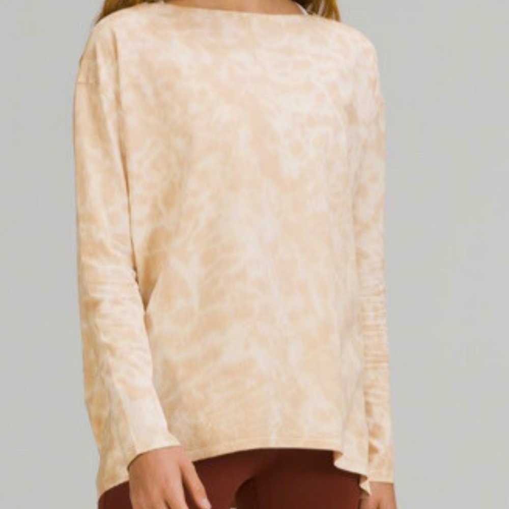 Lululemon Long Sleeve Knit Top, size 8
